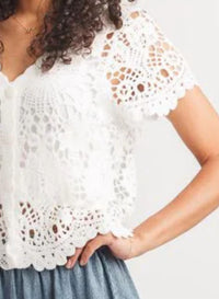 Papillon - Floral Crochet Crop Cardigan