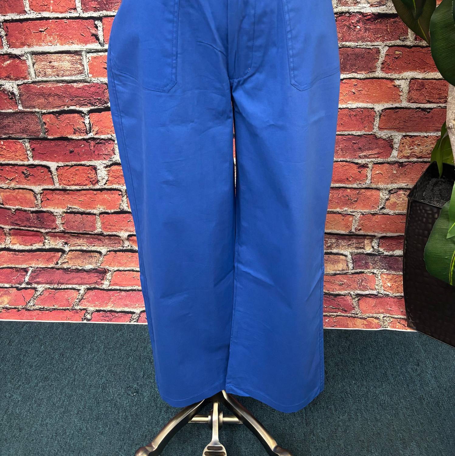 maude vivante Women's Ankle Pants in ivy - women's pants - alternate view