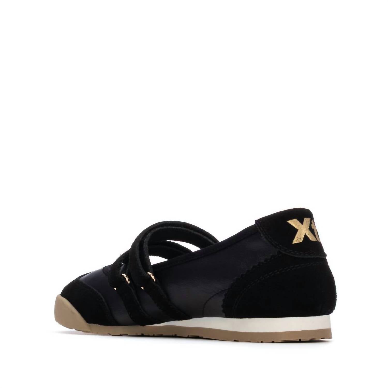 Xti Women's Flat Shoes in black - women's sandal - detail view