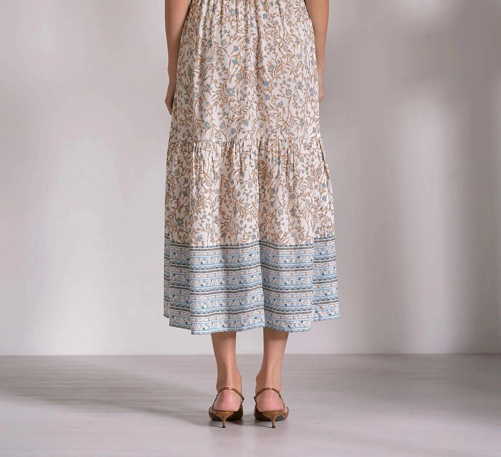 Elan - Whimsy Print Elastic Waist Maxi Dress