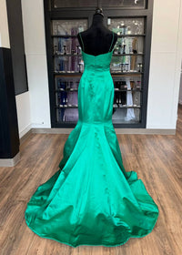 Sherri Hill - Women's Satin Maxi Dress With Bow