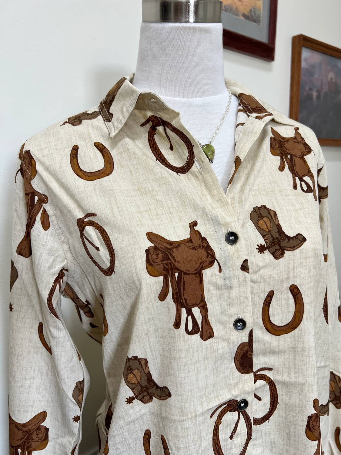 Ariat - Women's Cowboy Tack Button-up Shirt
