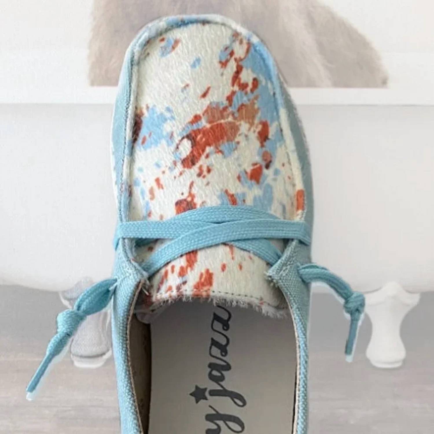 Very G - Women's Moo'ma Slip-on