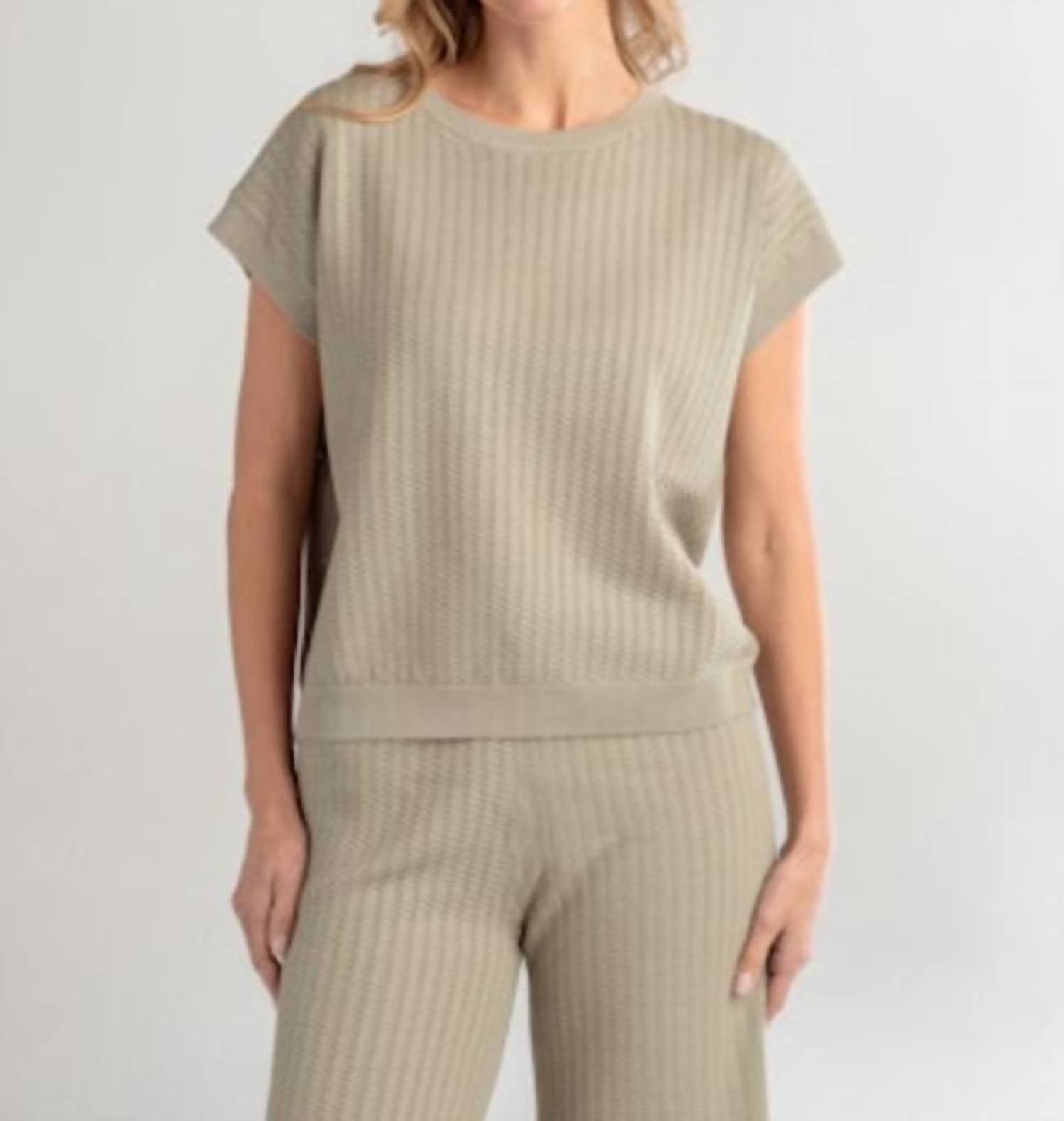 Red Haute - Women's Cap Sleeve Sweater