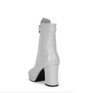 Jeffrey Campbell Women's Makena Boots in grey crinkle - women's shoe - detail view