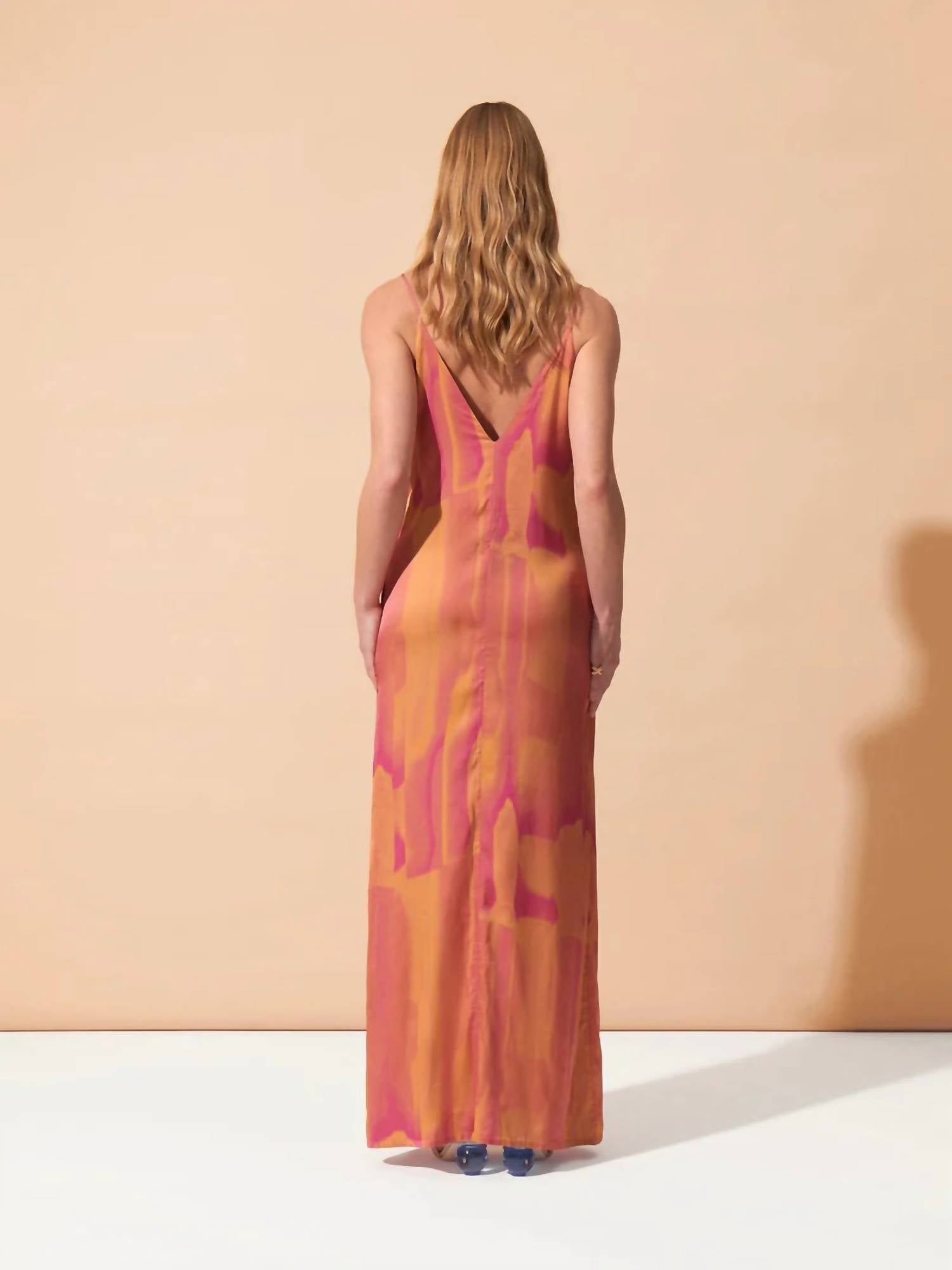 Fete Imperiale - Angelique V-neck Maxi Dress