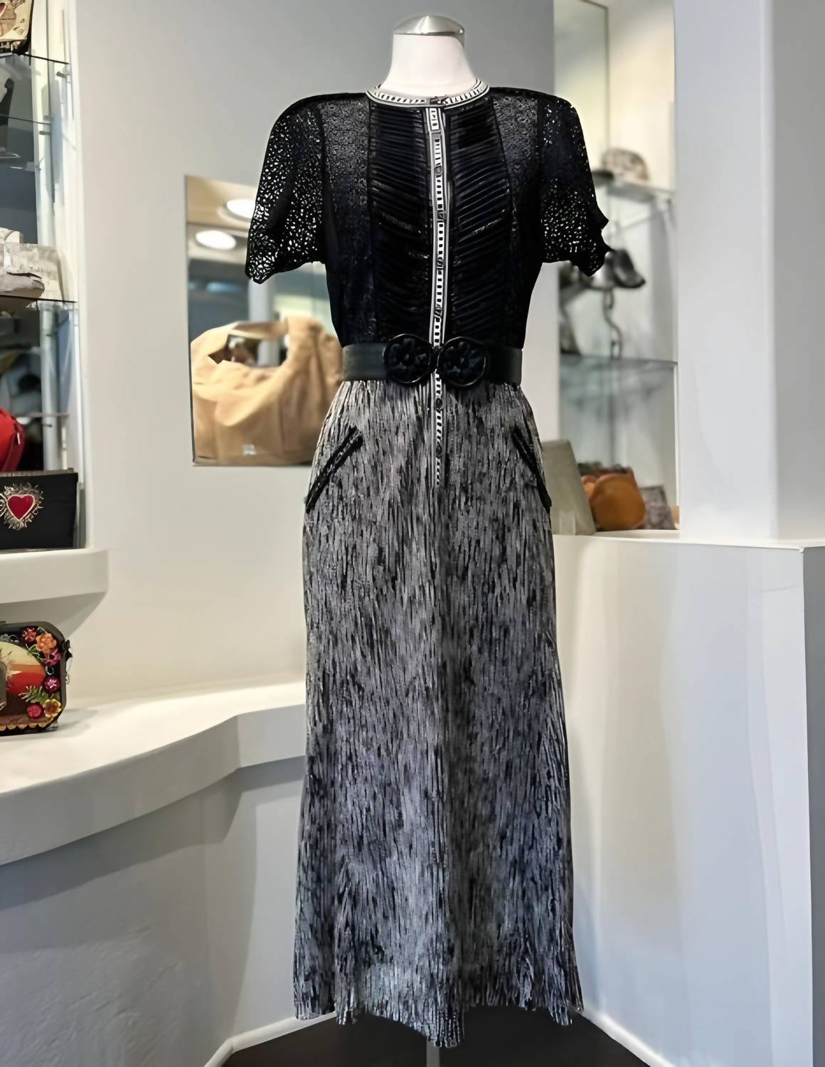 HEATHER BUTTON DRESS