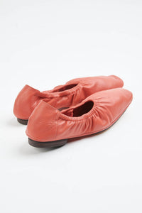 TRAVEL BALLERINA
