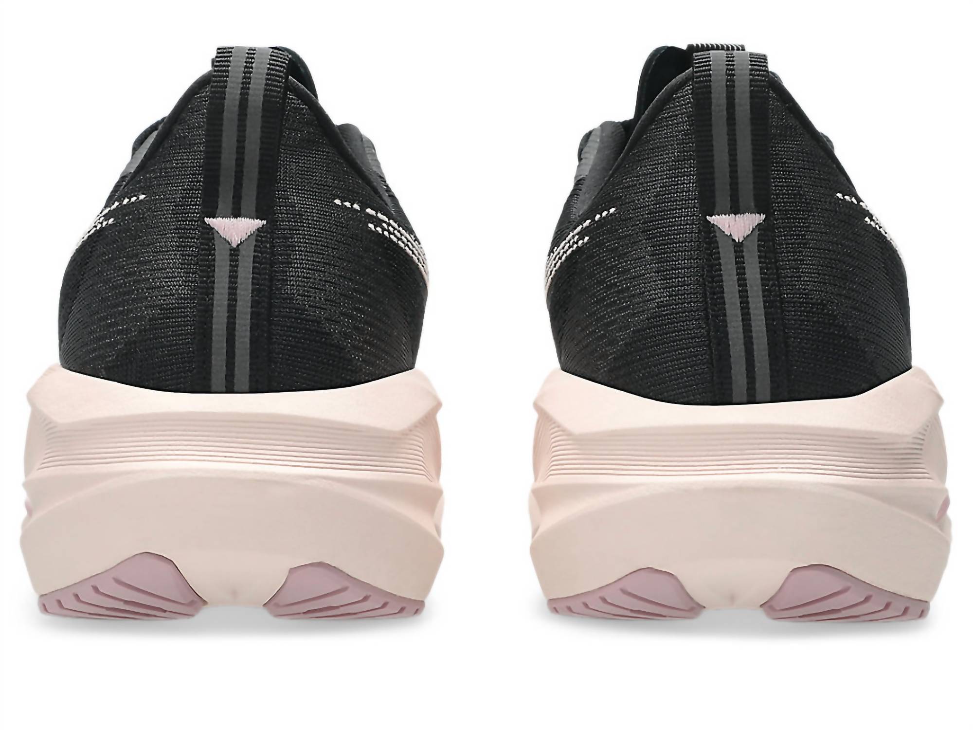 Asics - Women's Novablast 5 Shoe