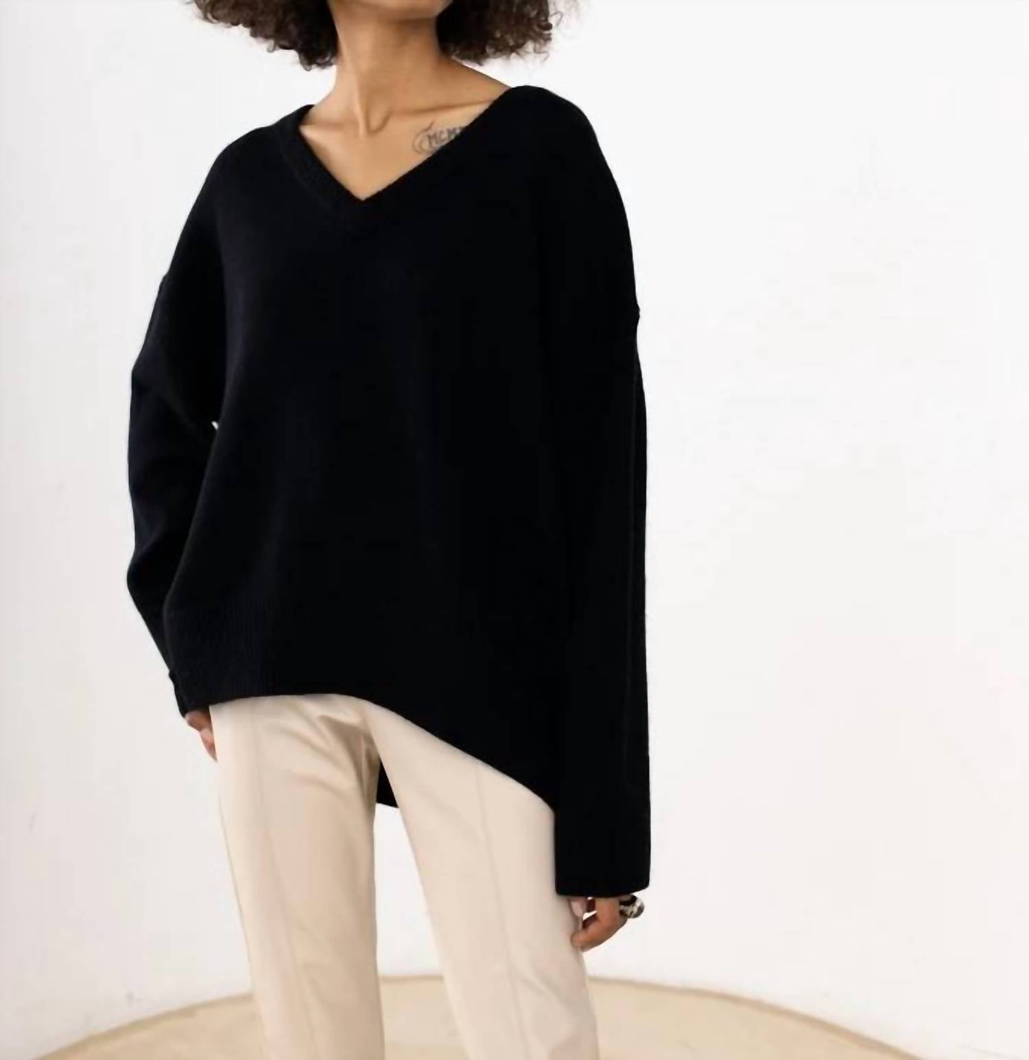 Ninexis - Daisy Sweater