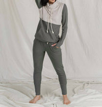 Performance Fleece Joggers