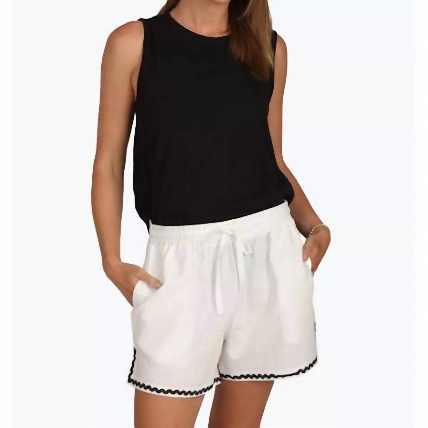Dylan - Sara Pull On Short