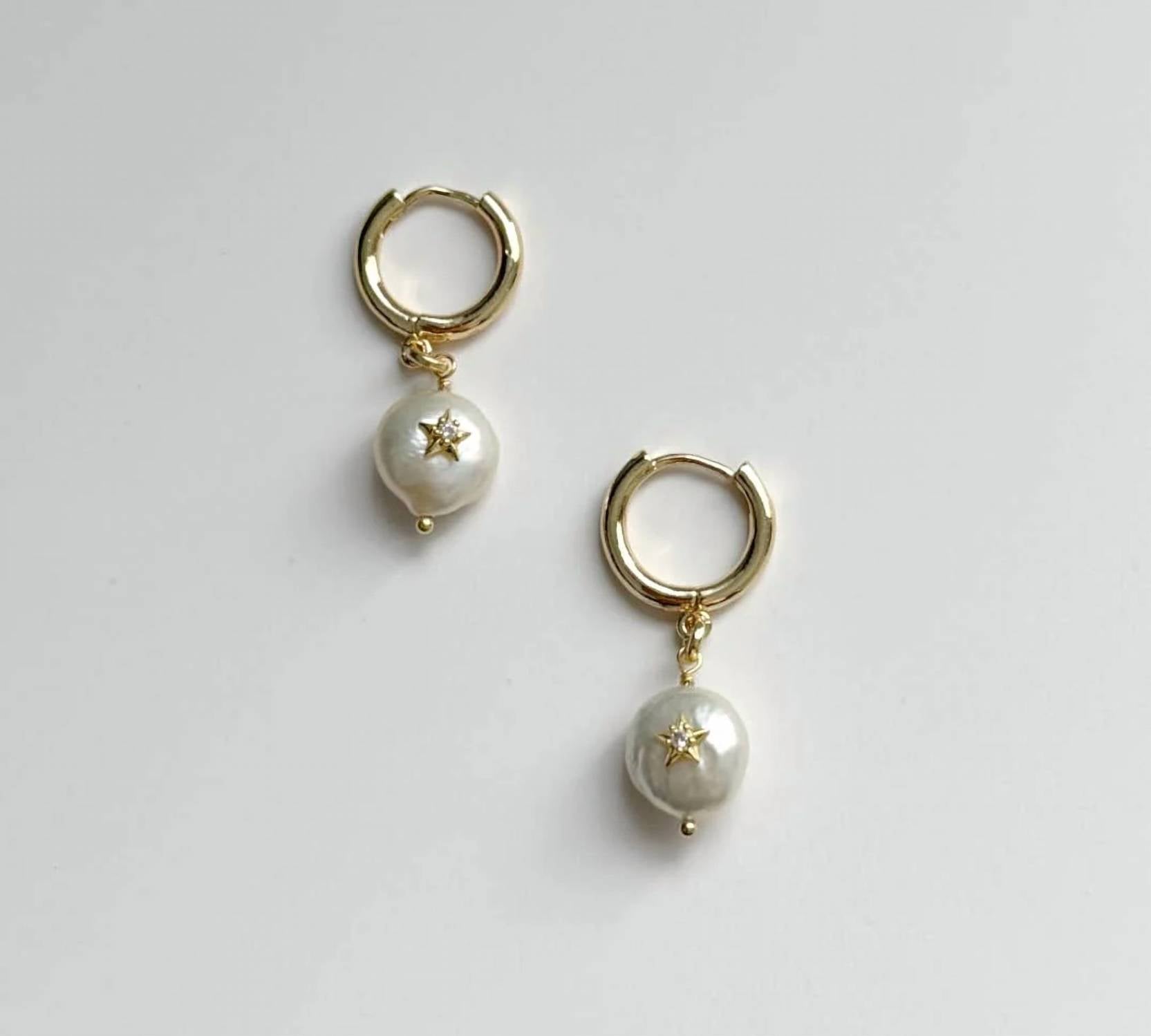 Tramps+Thieves - Women's Chaska Huggie Hoop Earrings