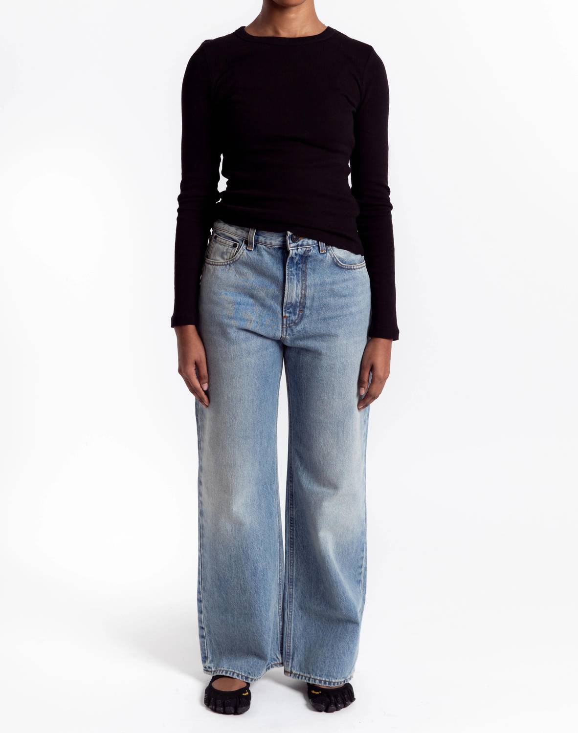 Haikure - Korea Straight Leg Jeans