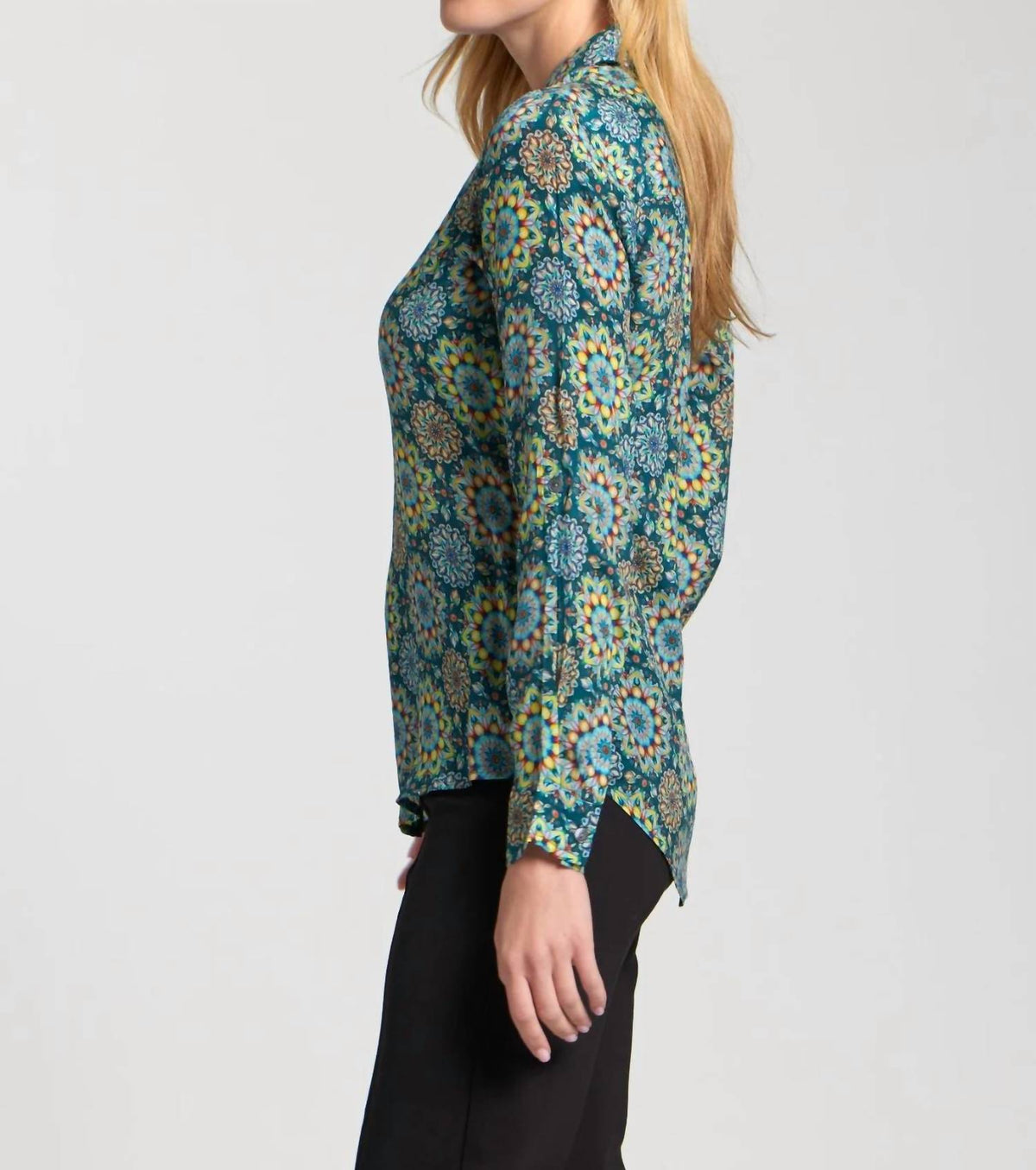 Apny - Button-up Blouse With Roll-up Sleeves