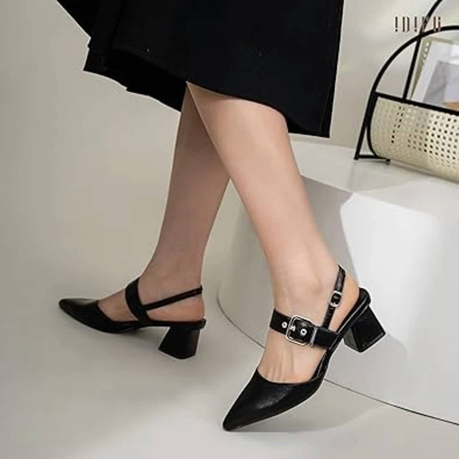 Idifu - Women's Pointy Toe Buckle Heels