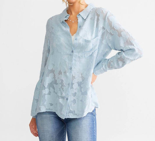 En Creme - Floral Jacquard Blouse