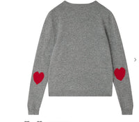 Jumper1234 - Women's Heart Patch Crewneck Sweater