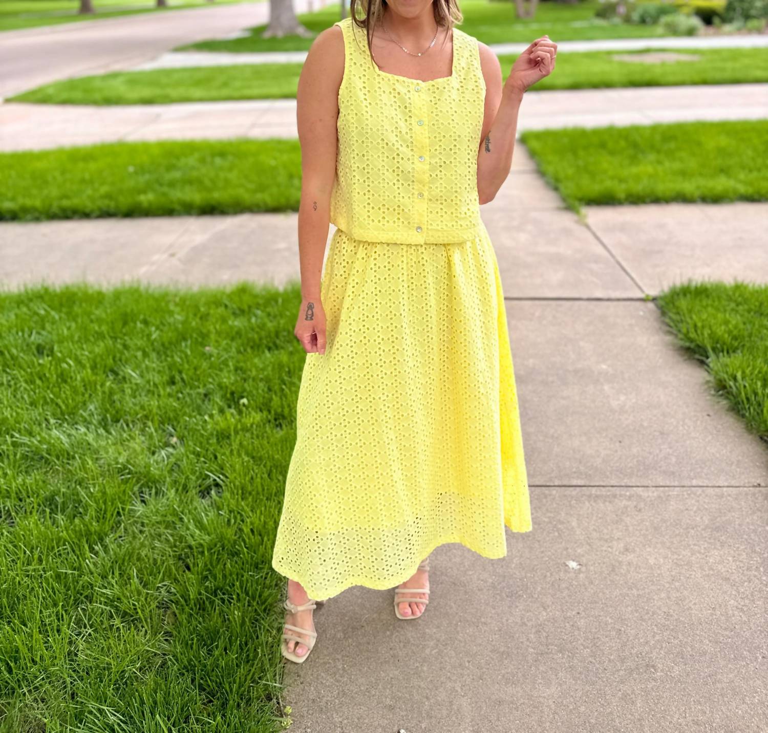 Entro - Eyelet Midi Skirt