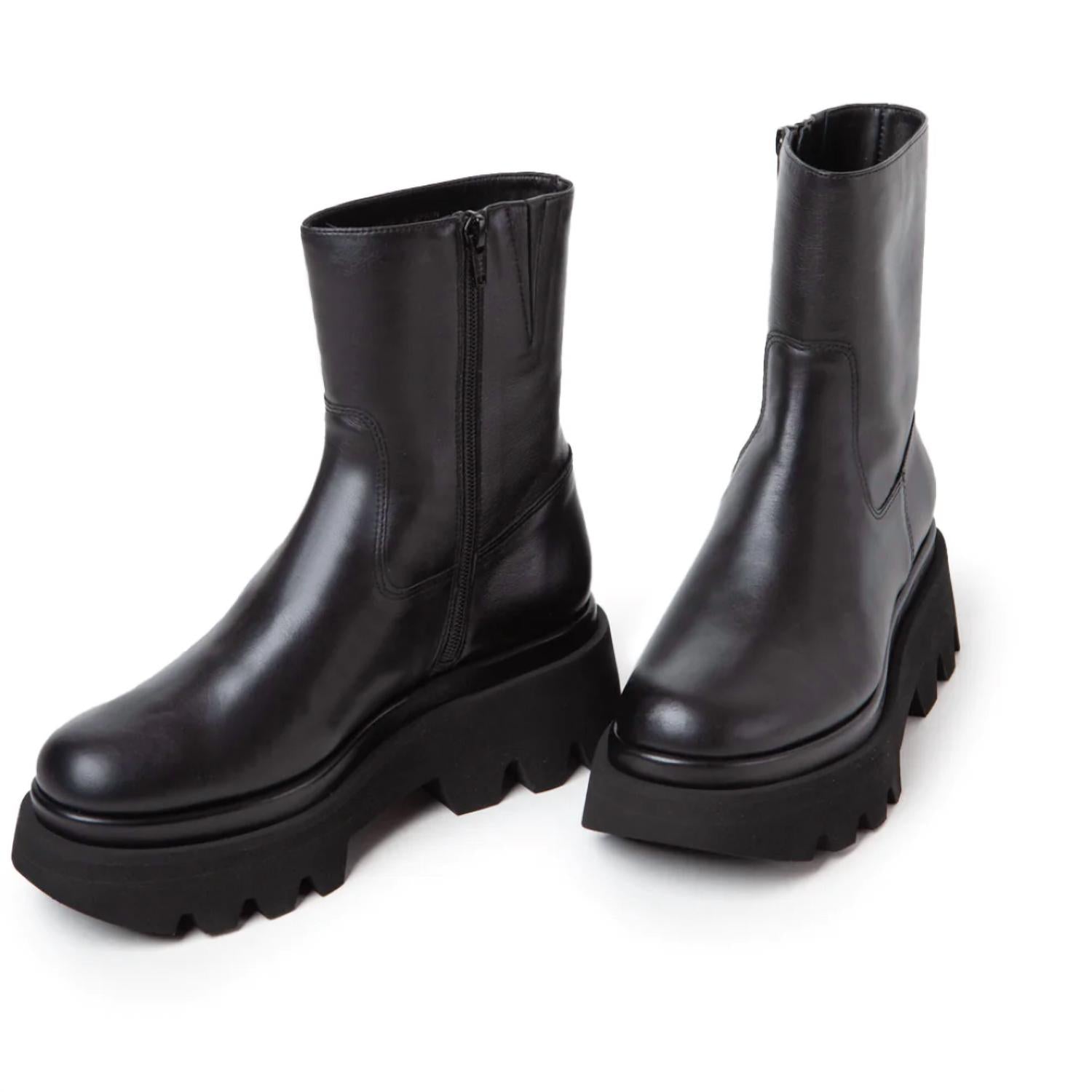 PALOMA BARCELO Osian Leather Ankle Boot in black - women's shoe - alternate view