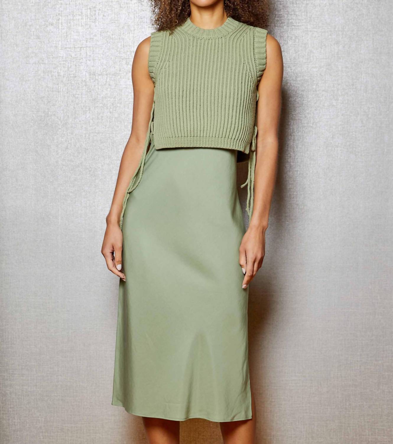Design History - JESS SLEEVELESS COMBO