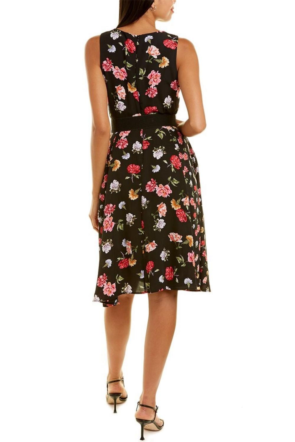 Maison Tara - Floral Sleeveless A-line Midi Dress