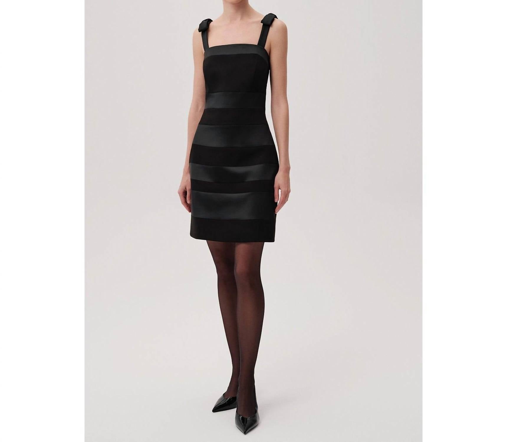 Exquise - Star Mini Dress