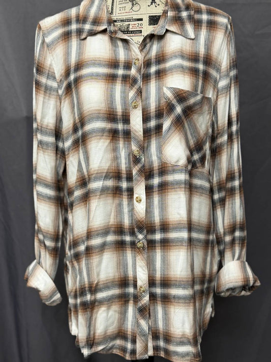 Texas True Threads - Women's Plaid Button Down Shirt