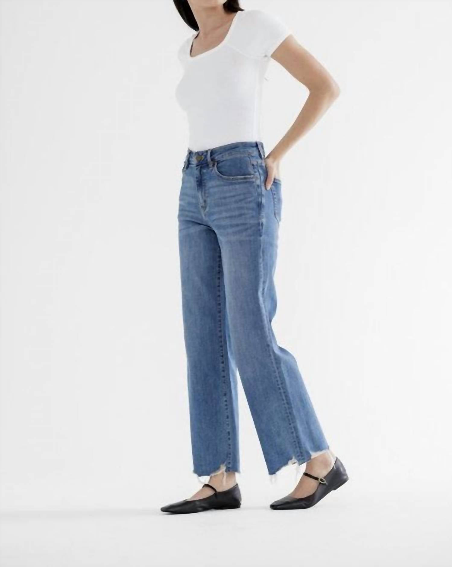 mica denim Marilyn Jeans in blue - women's jeans - detail view