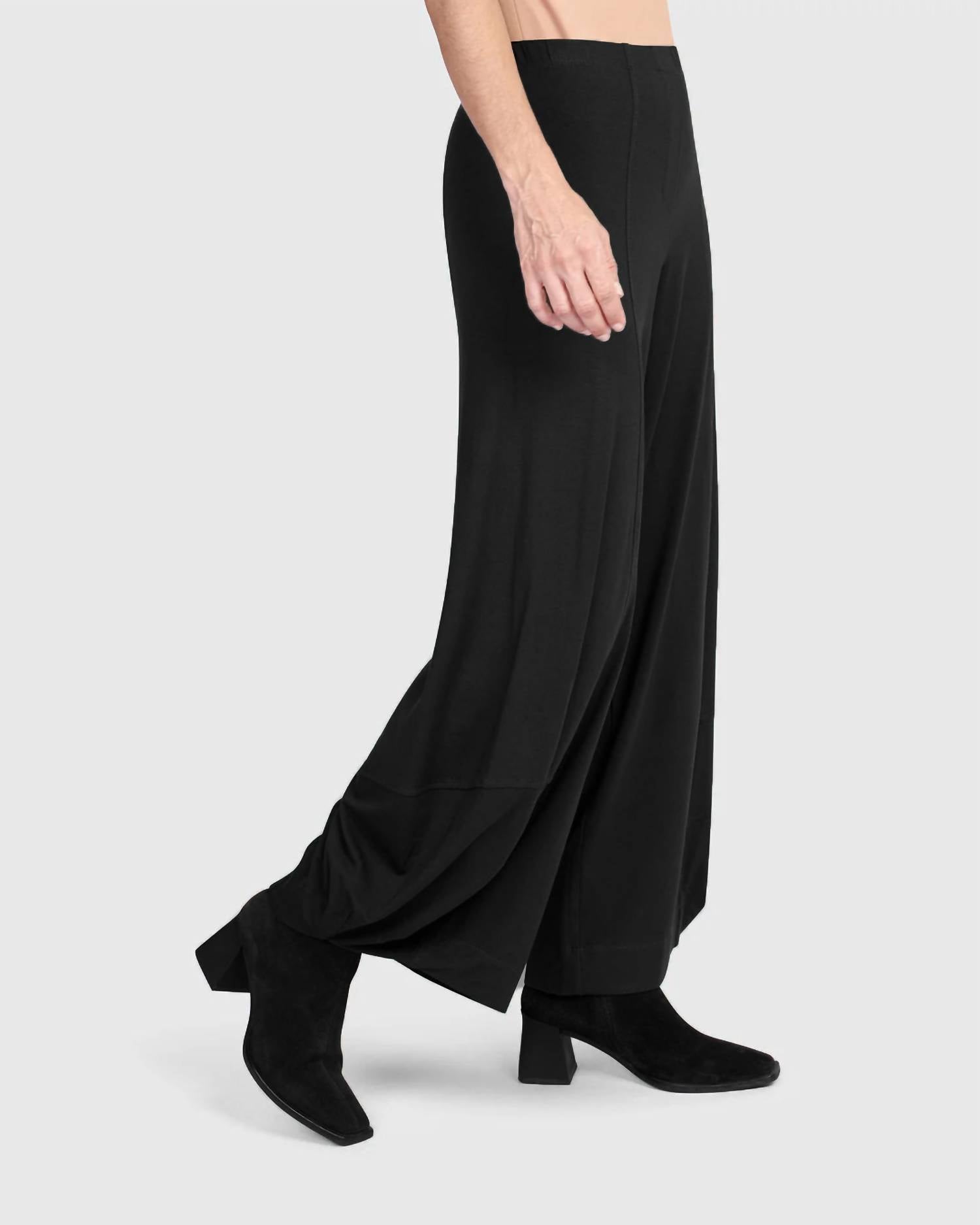 ALEMBIKA Essential Punto Relaxed Leg Pants in black - women's pants - detail view
