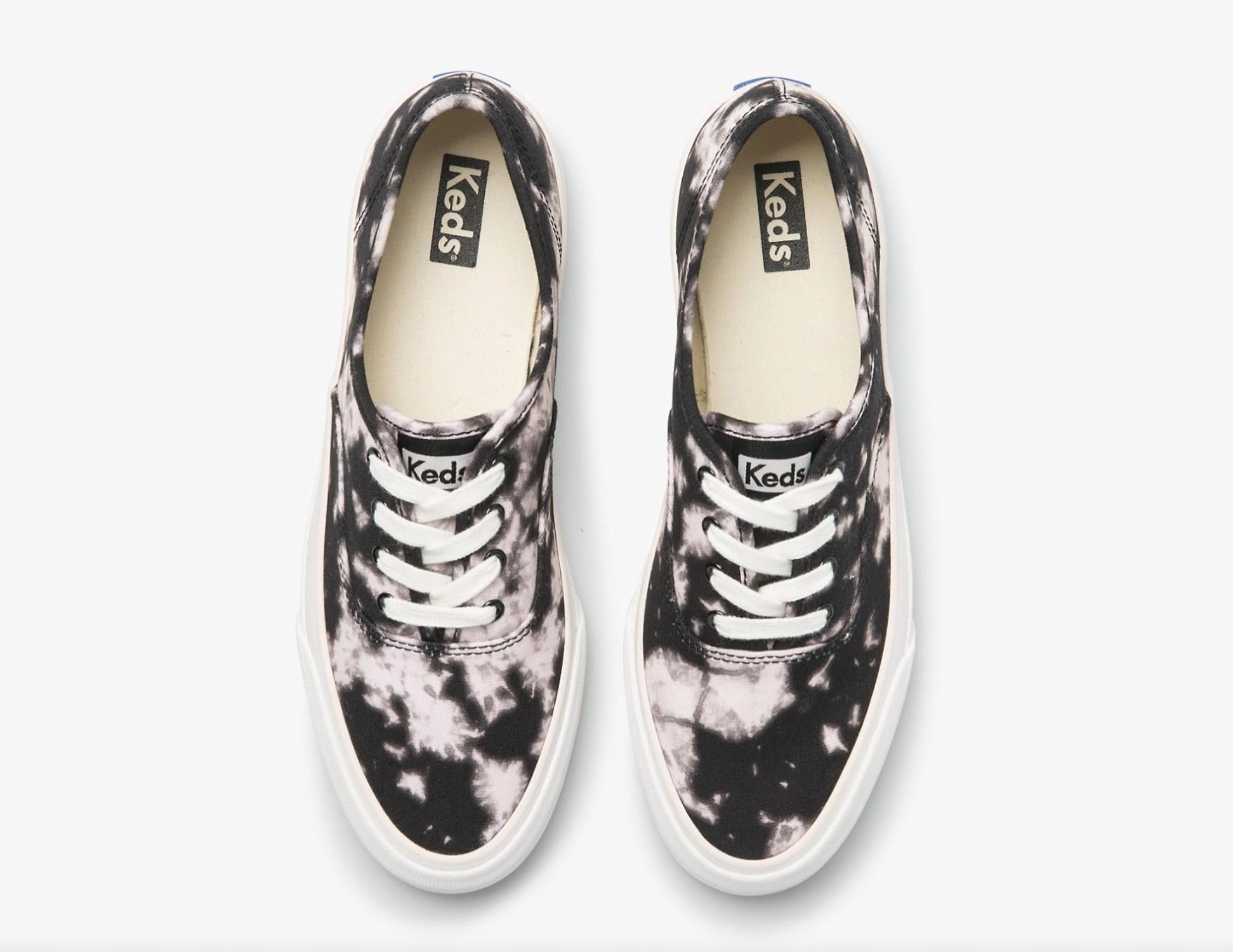 Surfer Tie Dye Sneaker