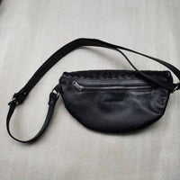 Mauritius - Women's Parker Leather Crossbody Bag