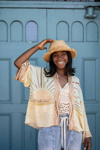 Market Of Stars - Radiate Love Pixie Duster Cropped Kimono With Sunrise