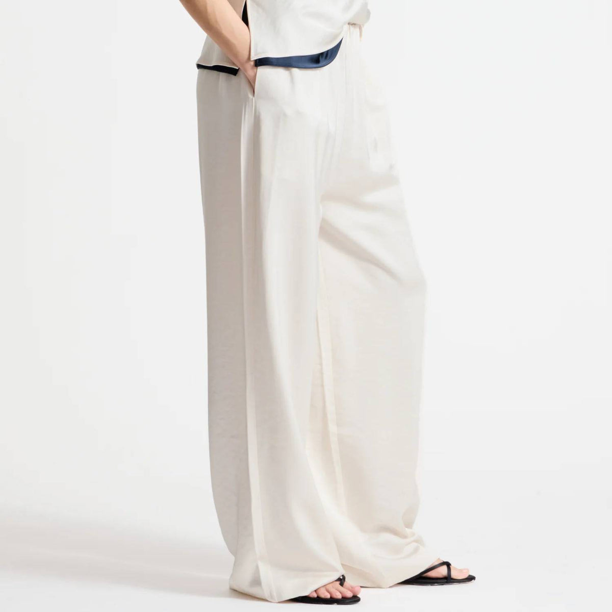 Saint Art - Paige Pull-on Relaxed Pants