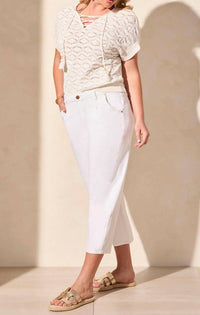 TRIBAL Audrey Girlfriend Barrel Crop Jeans in cocomilk 1 - women's jeans - detail view