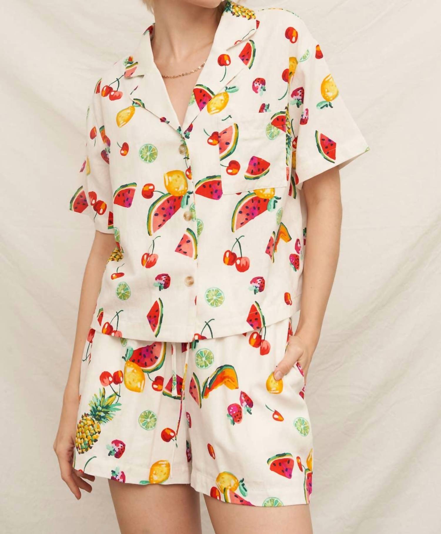 En Creme - Fruit Print Elastic Waistband Shorts