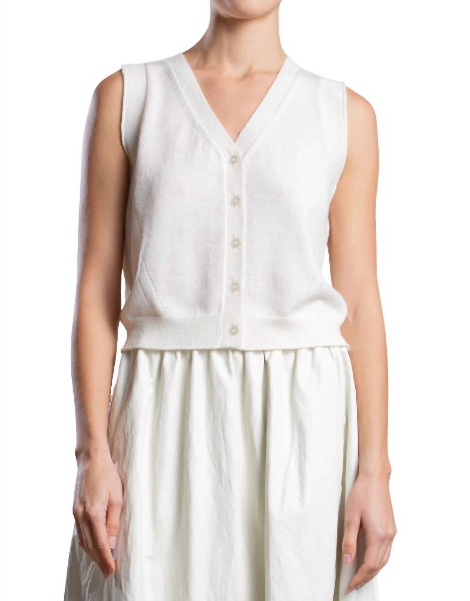 Pharoah - Tally Vest In Dulce Knitwear