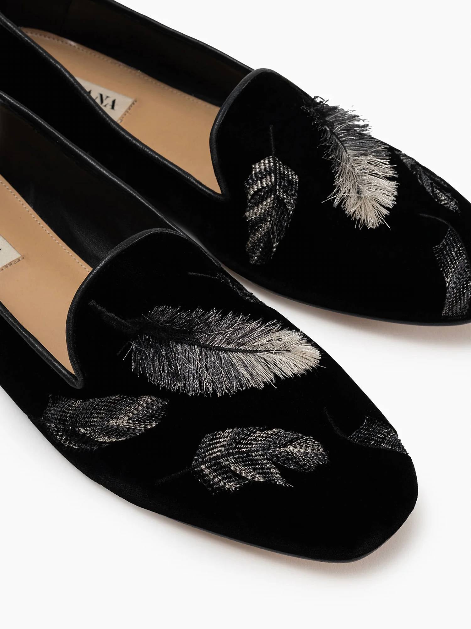 Arteana - Women's Velvet Gigi Smoking Feather Slipper