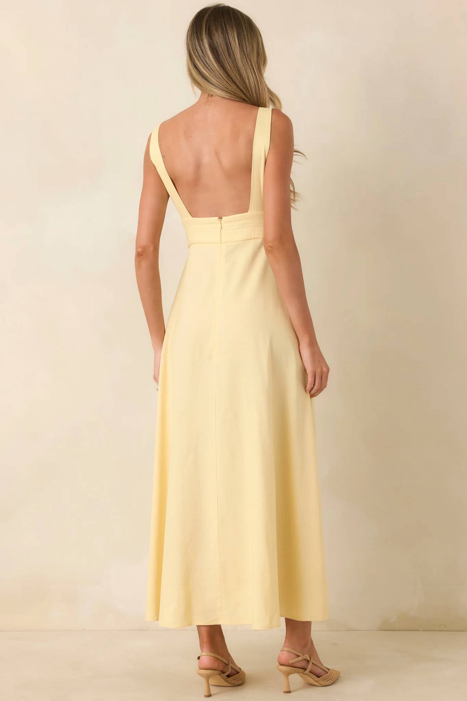Minkpink - Kaia Linen Blend Maxi Dress