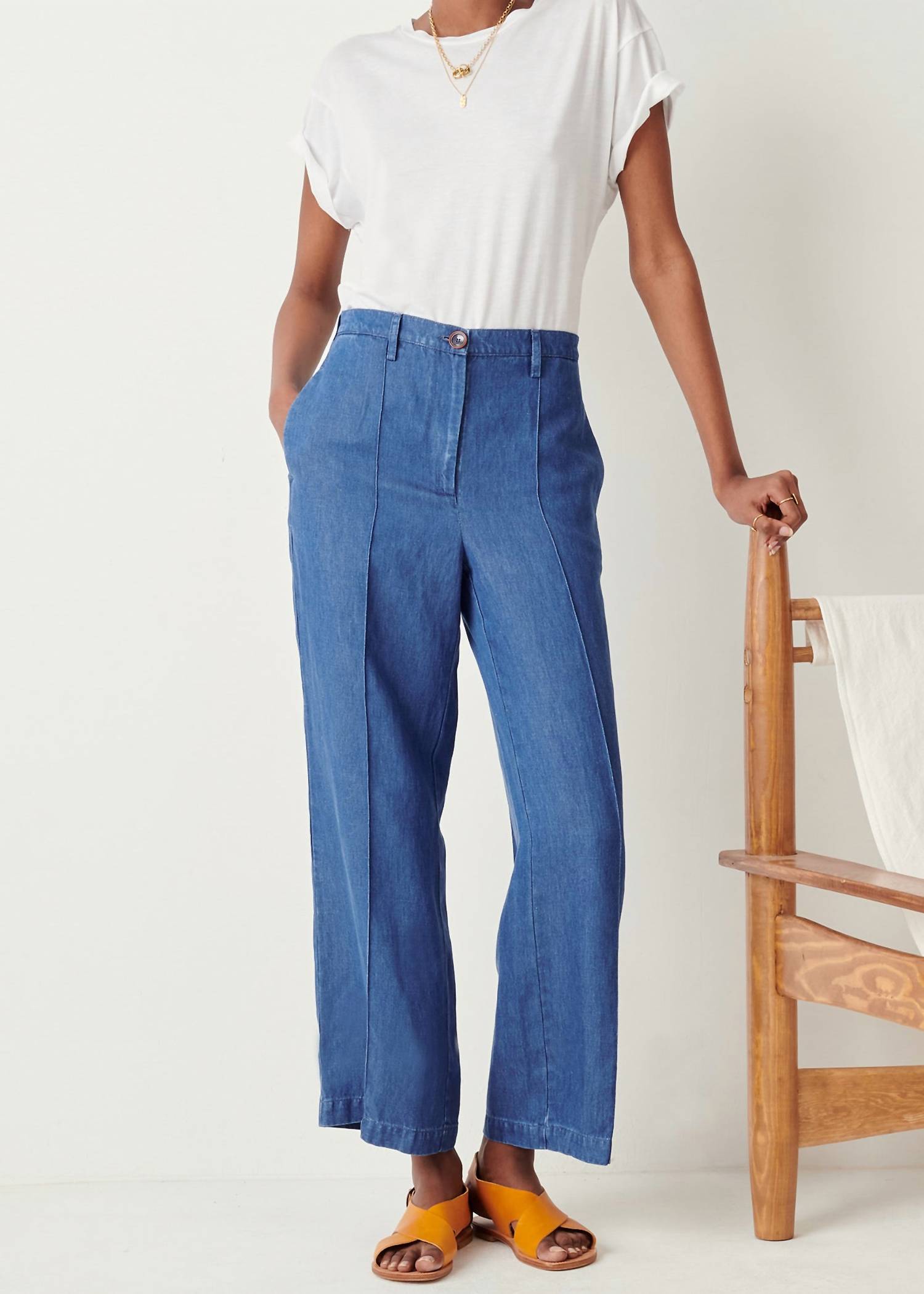 Sessun - Alberoha Pleated Straight Pants