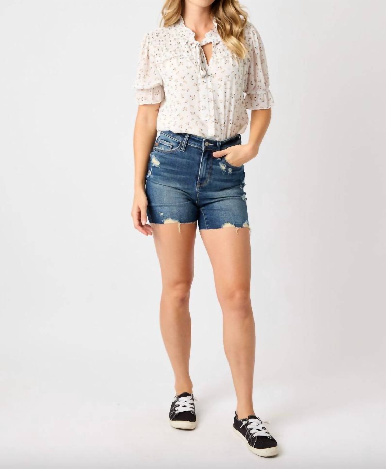 Judy Blue - Mild Destroy Cut Off Shorts