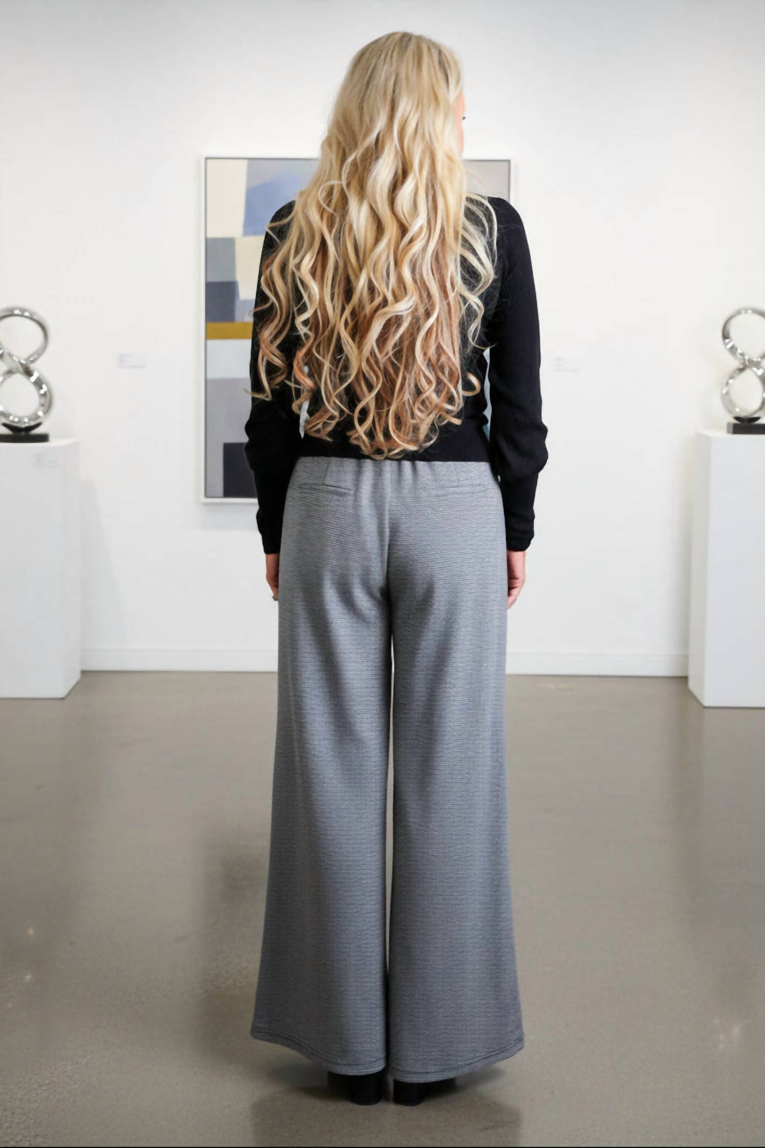 APRICOT Wide Leg Houndstooth Tailored Trousers in black white - women's pants - detail view