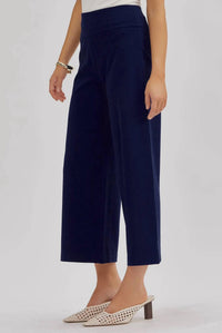 Amelia K. Luxe - Effortlessly Chic Crop Pants