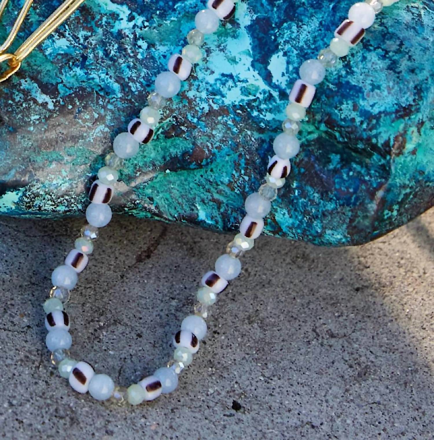 Marlyn Schiff - Women's Glass Bead Wrap Bracelet