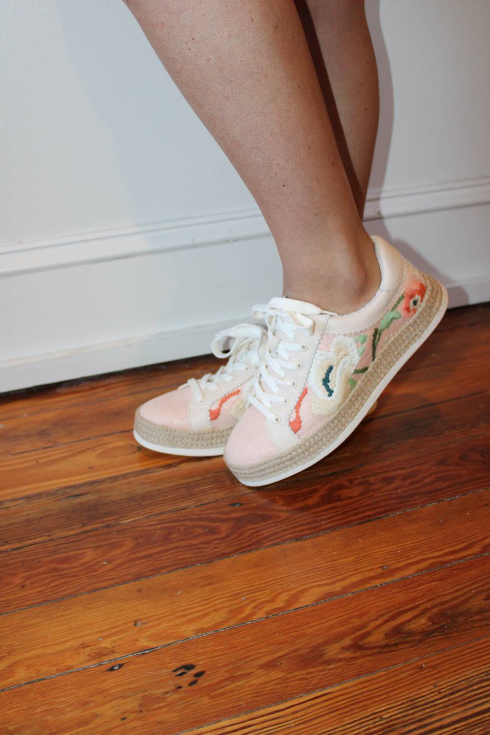 Dolce Vita - Women's Azalea Floral Raffia Sneaker