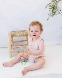 Búho Gingham Snap Romper in light pink - kids' item