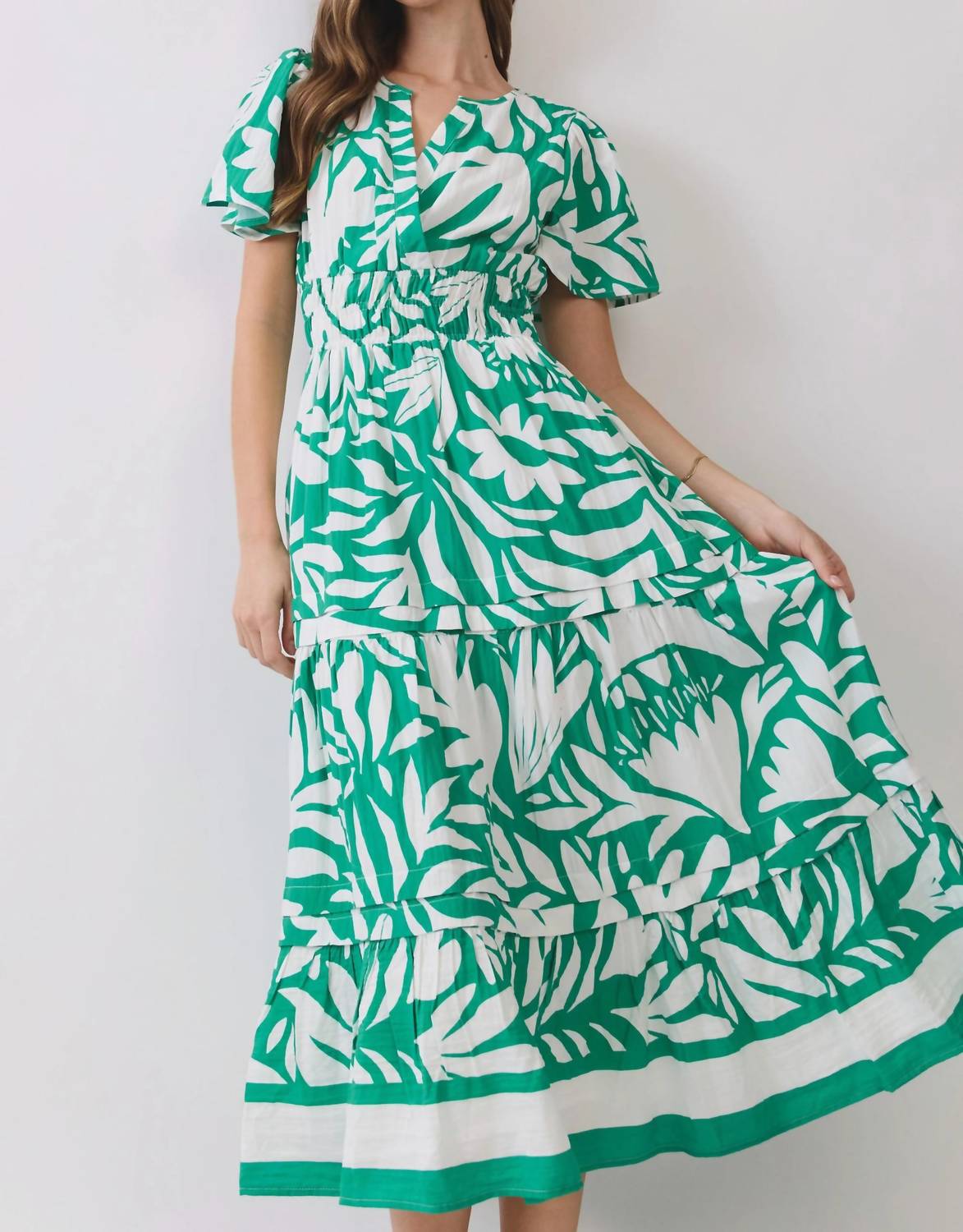 Pretty Follies - Breezy Midi Dress