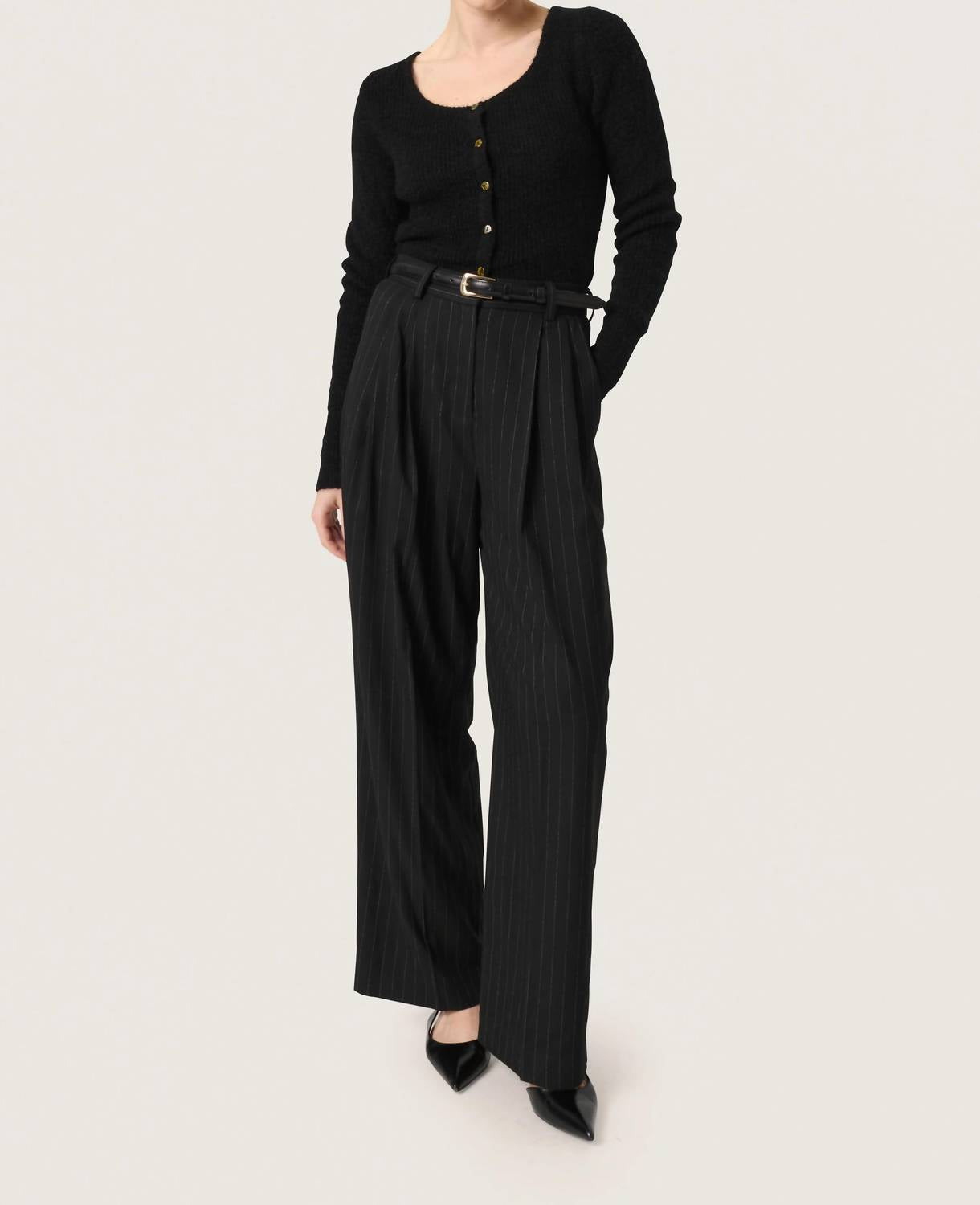 Soaked In Luxury - Tuesday Slim Fit Button Cardigan