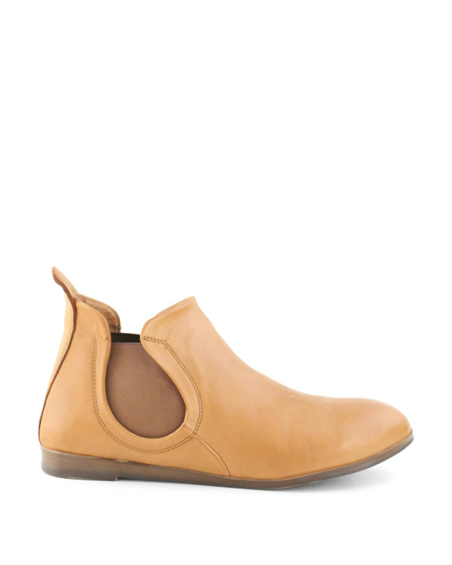 bueno Women's Holly Ankle Boots in coconut - women's shoe - detail view