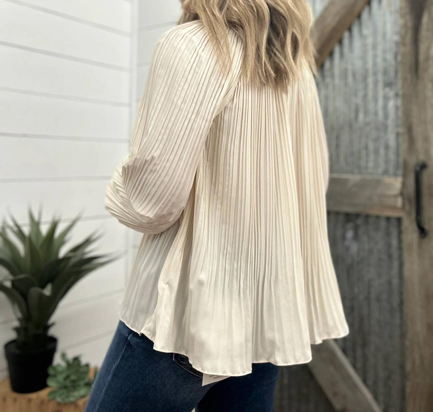 Tribal - Long Sleeve Blouse With Ruffle Collar